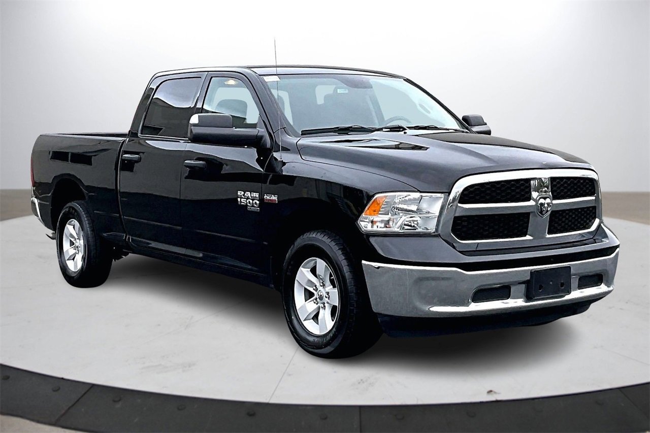 Used 2023 RAM 1500 Classic SLT w/ Trailer & Traction Group image 2