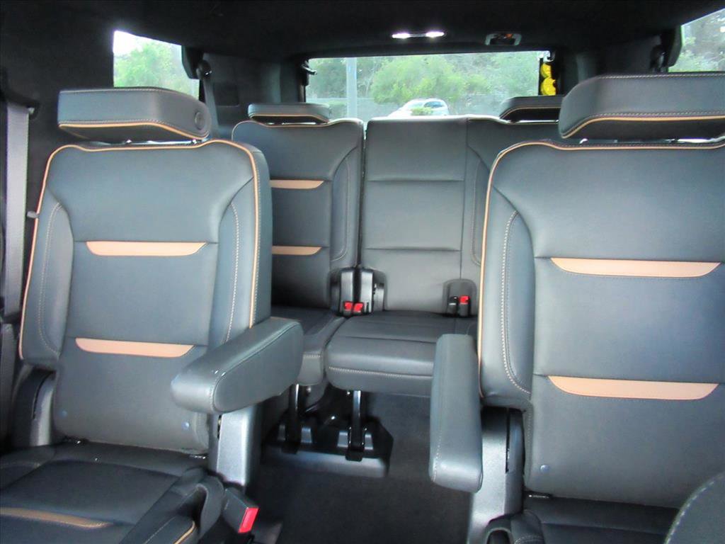 Used 2023 GMC Yukon AT4 image 19