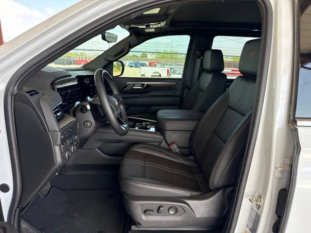 Used 2026 Chevrolet Tahoe High Country w/ Sun And Tow Package AWD/4WD image 13