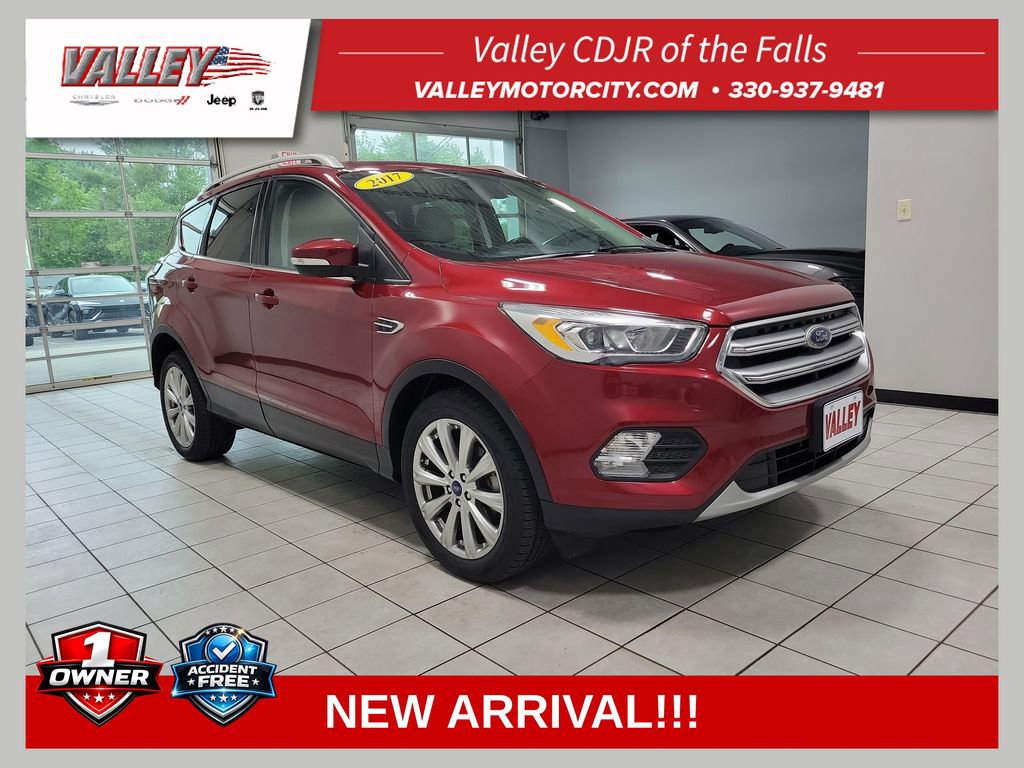 Used 2017 Ford Escape Titanium FWD image 1