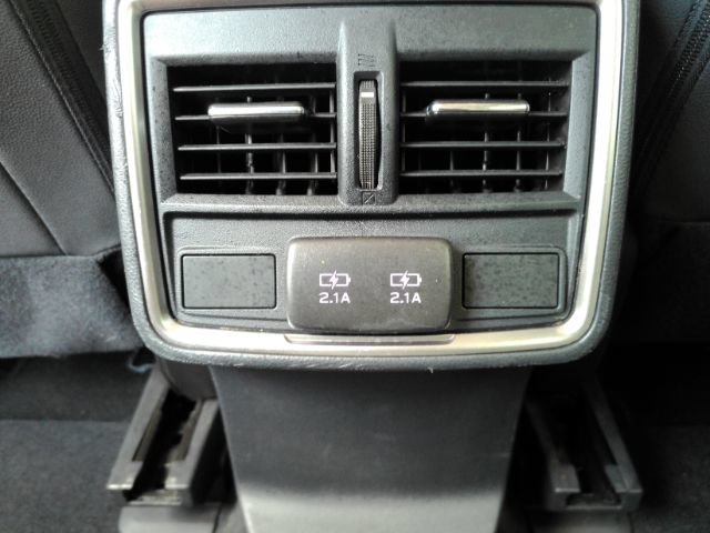 Used 2023 Subaru Forester Premium AWD/4WD image 26