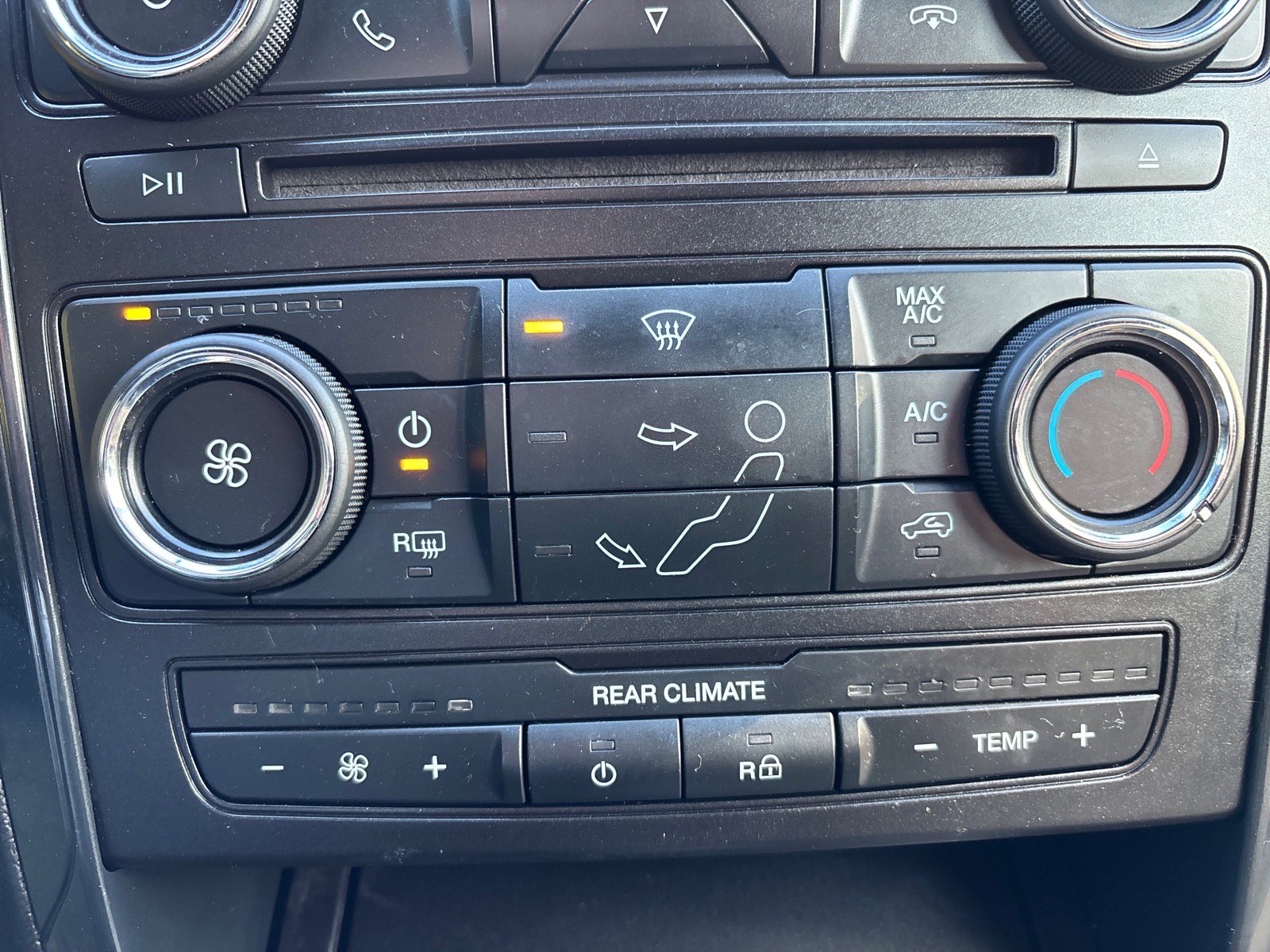 Used 2017 Ford Explorer 4WD image 33