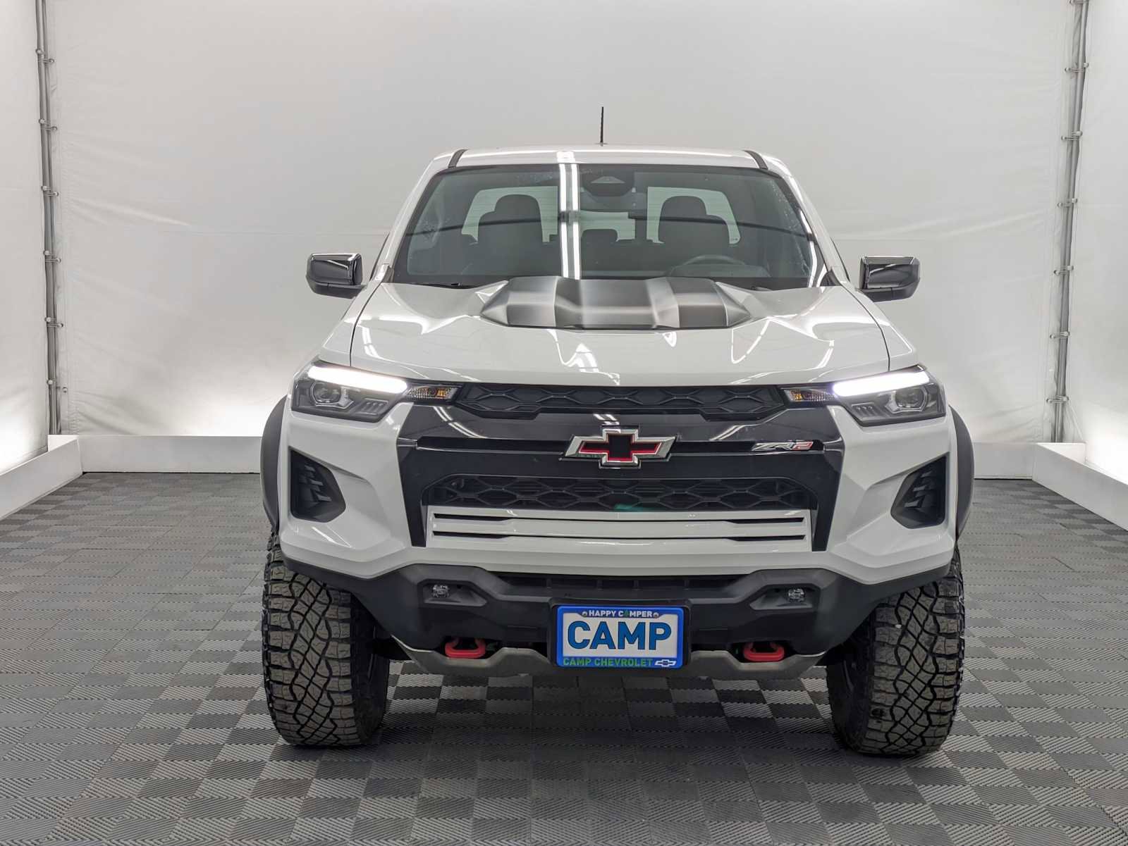 Used 2023 Chevrolet Colorado ZR2 w/ ZR2 Convenience Package III image 9