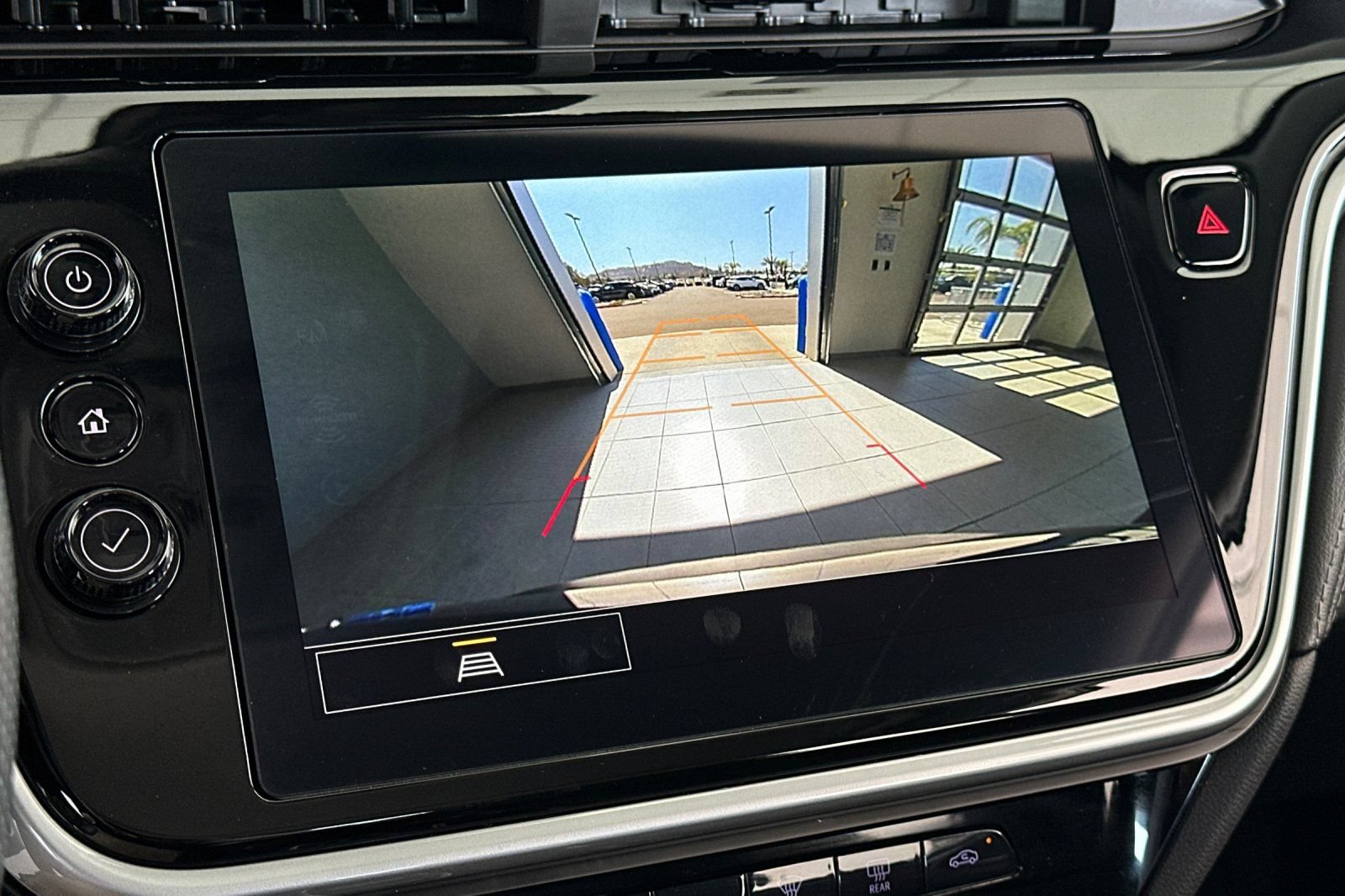 Used 2023 Chevrolet Bolt EUV LT FWD image 25