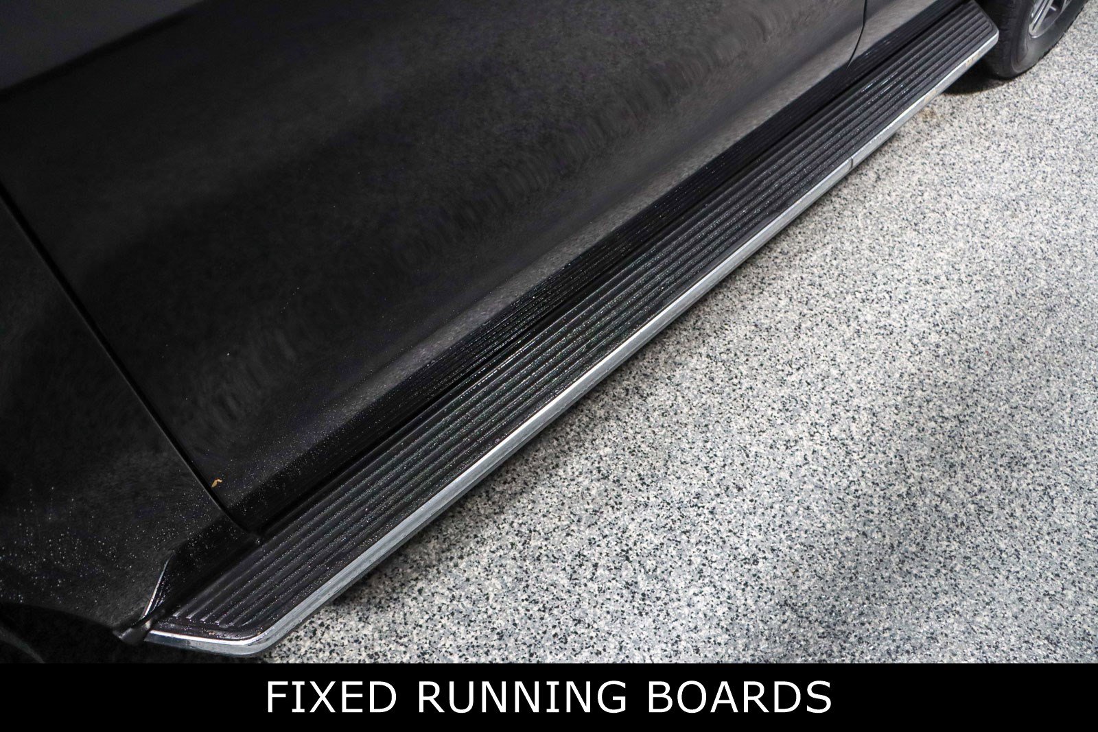 Used 2023 Ford Expedition Limited image 12