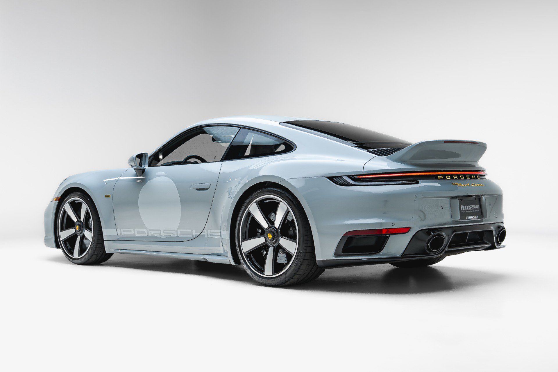 Used 2023 Porsche 911 Sport Classic RWD image 24