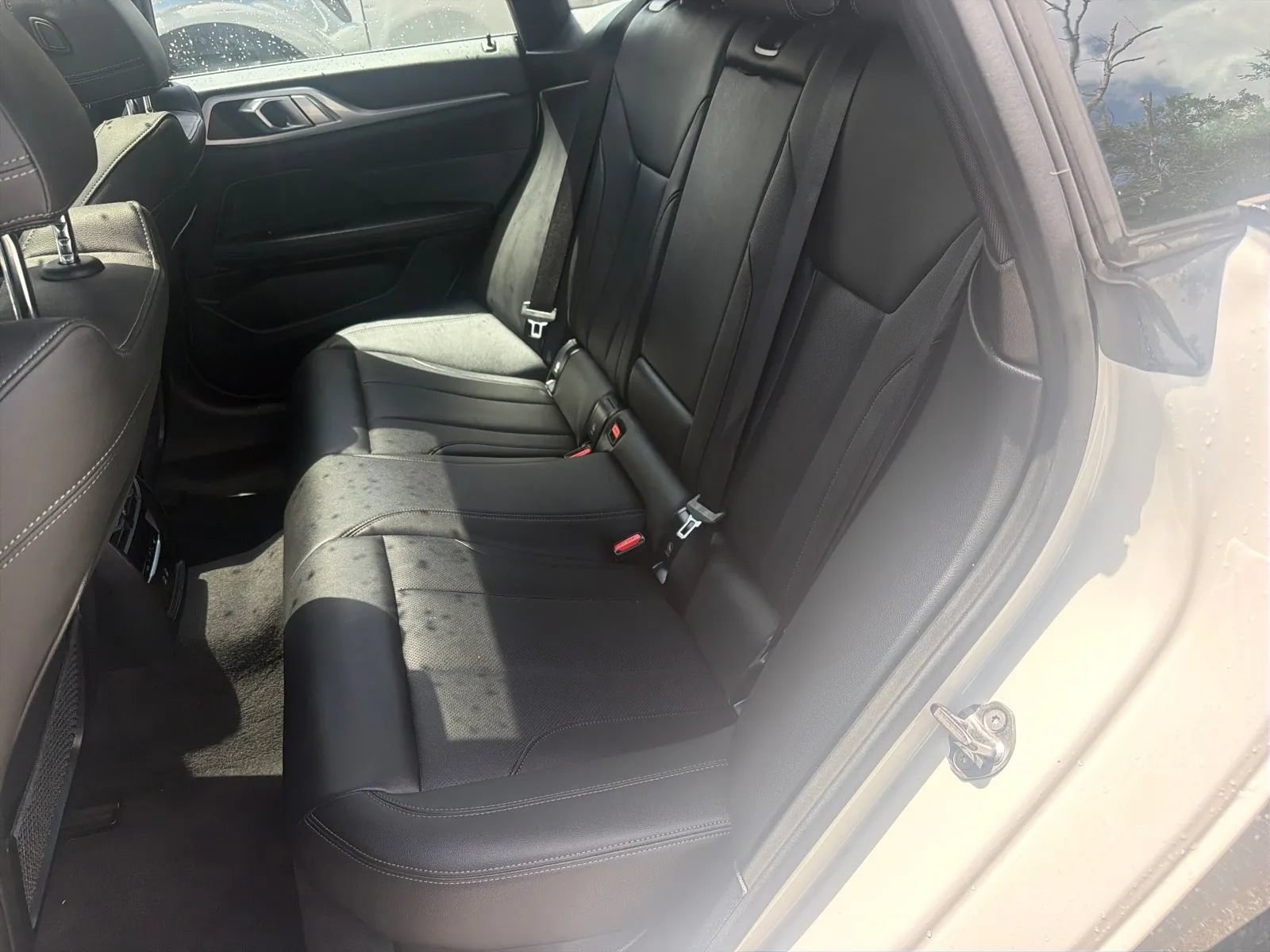 Used 2023 BMW i4 eDrive35 RWD image 15