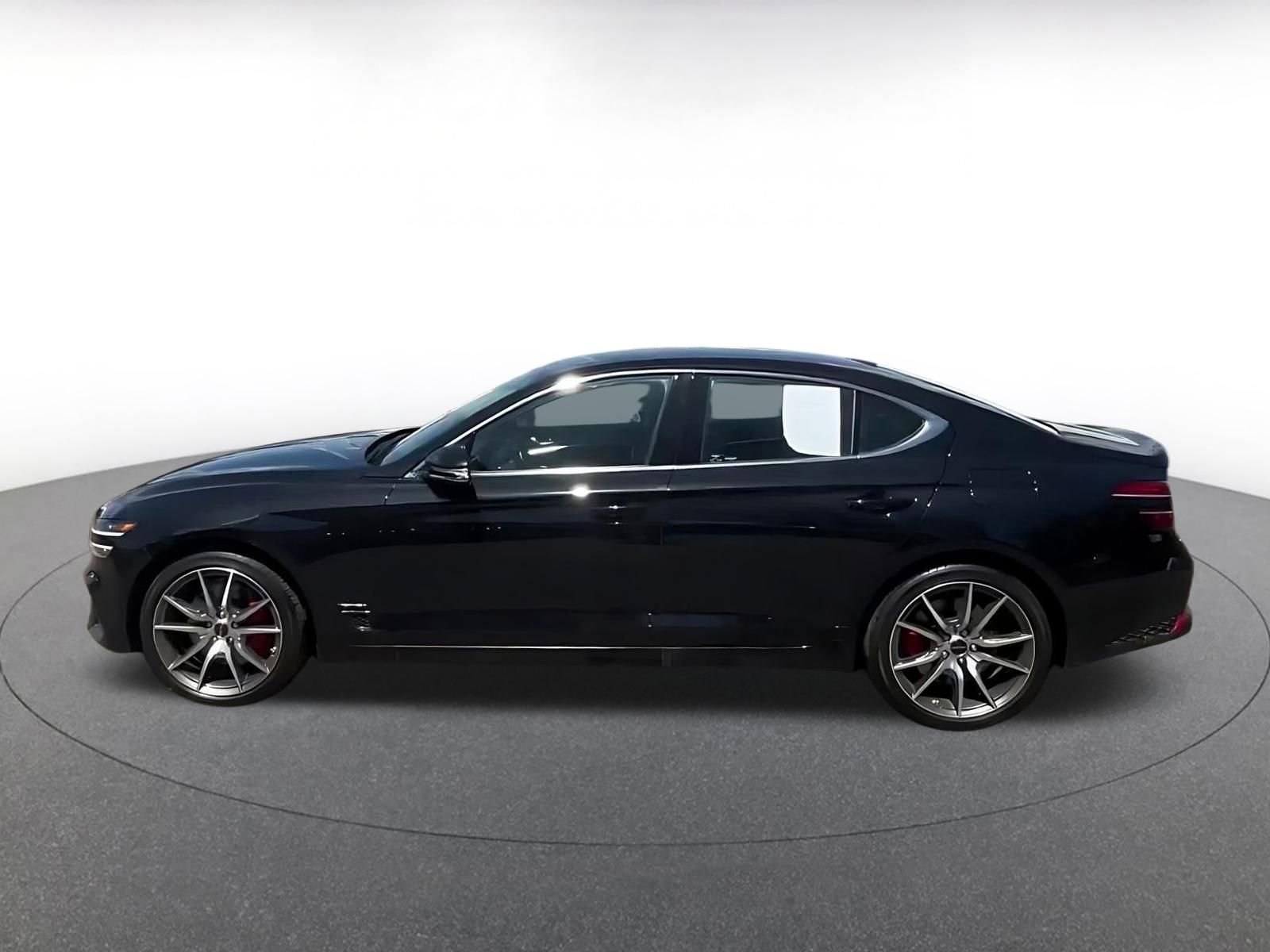 Used 2025 Genesis G70 2.5T AWD/4WD image 9
