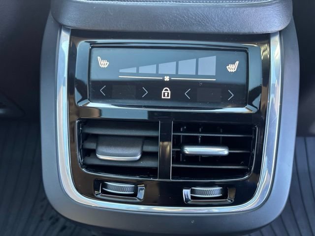 Used 2020 Volvo XC90 T8 Inscription AWD/4WD image 34