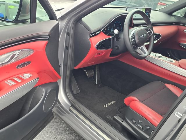 Used 2023 Genesis GV70 2.5T w/ Sport Prestige Package AWD/4WD image 10