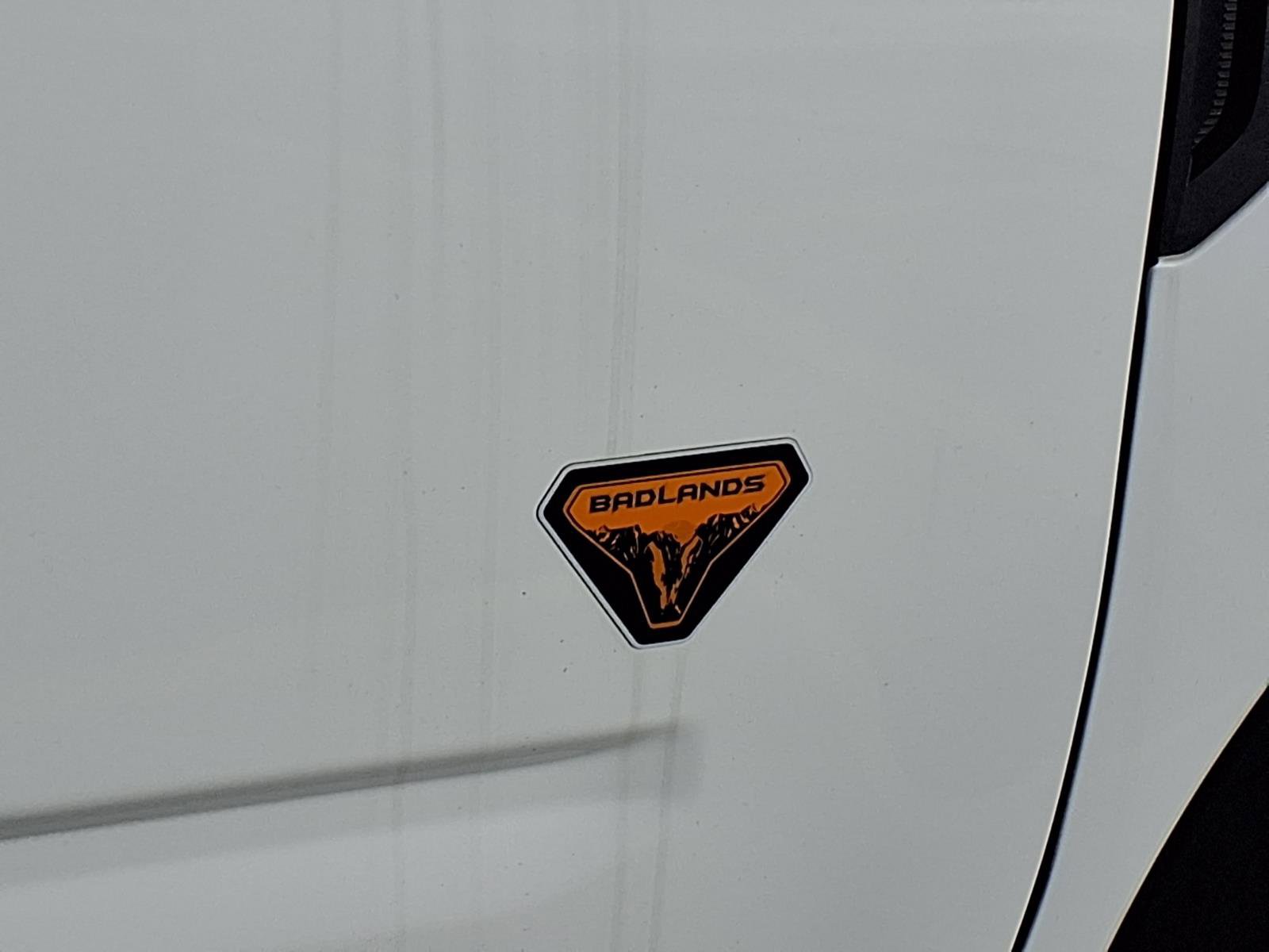 Used 2024 Ford Bronco Sport Badlands image 26