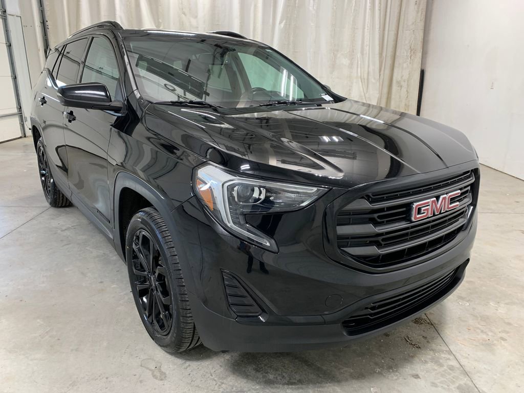 Used 2019 GMC Terrain SLE w/ Driver Convenience Package image 2