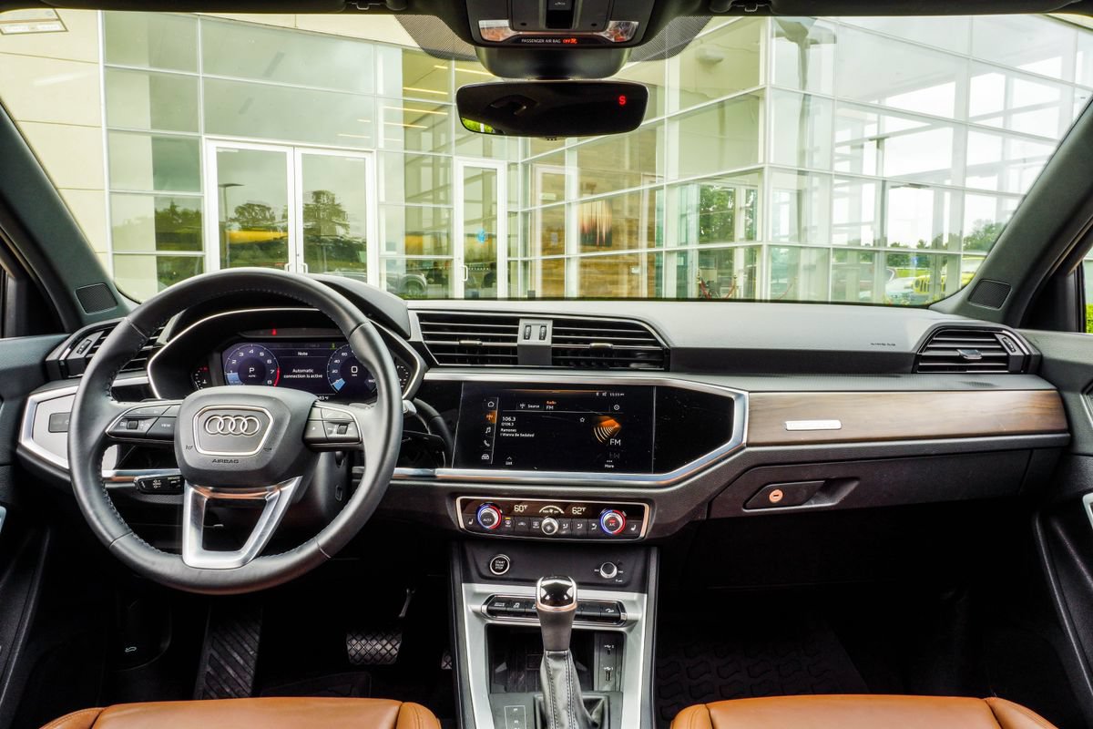 Used 2021 Audi Q3 2.0T Premium Plus AWD/4WD image 5