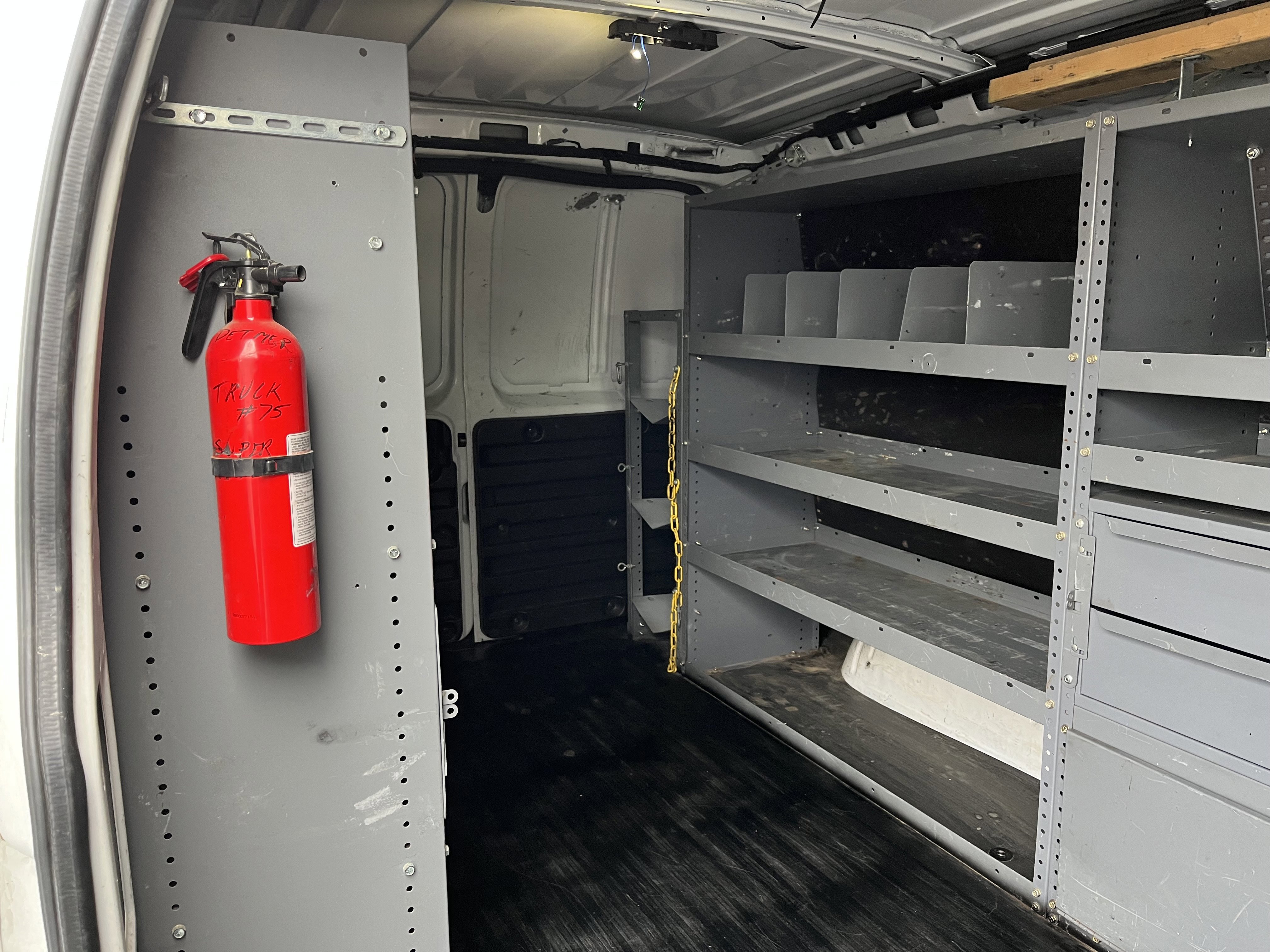 Used 2017 Chevrolet Express 2500 image 9