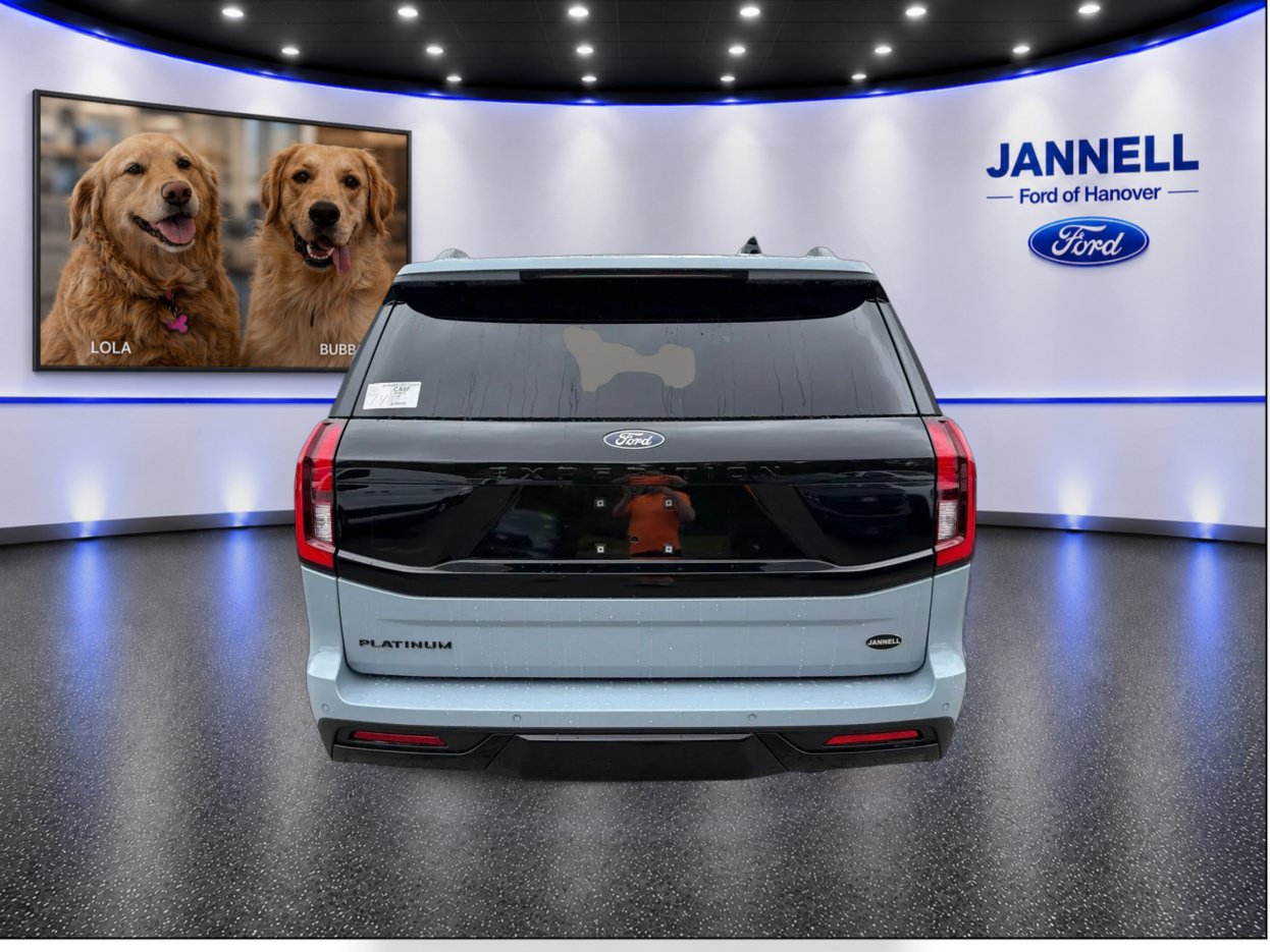 New 2027 Ford Expedition Platinum w/ Stealth Appearance Package AWD/4WD image 7