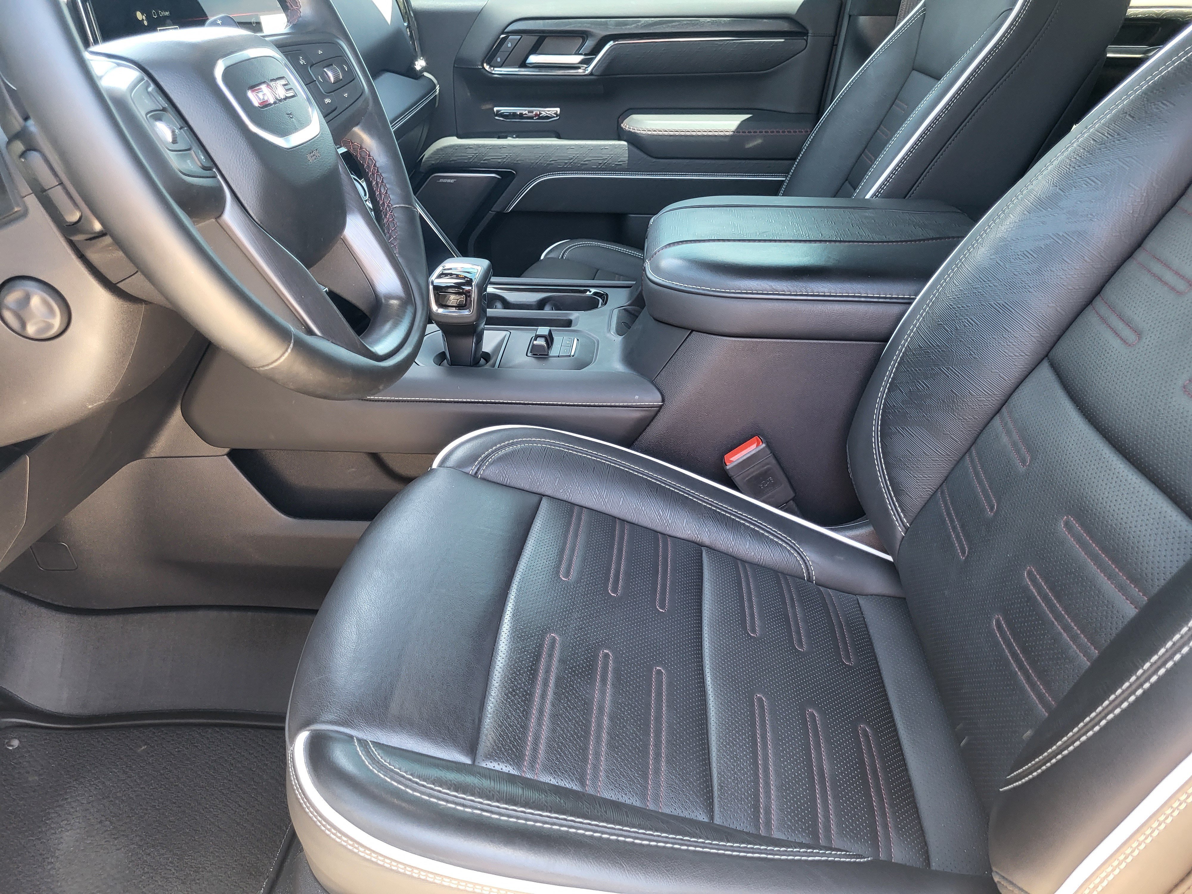 Used 2024 GMC Sierra 1500 AT4X AWD/4WD image 10