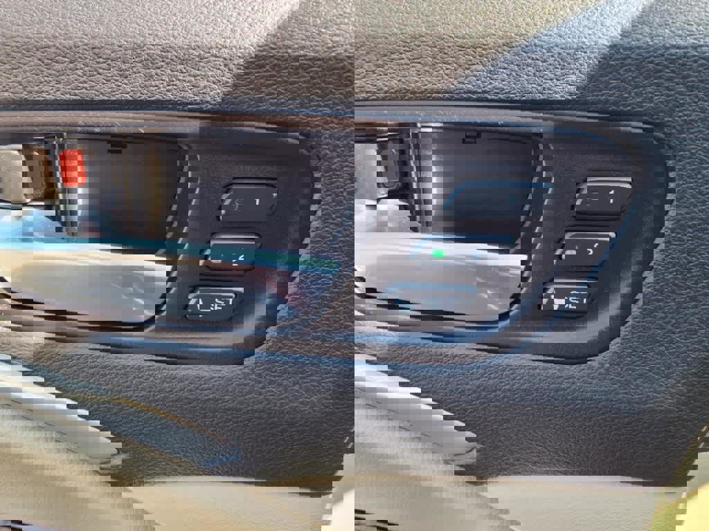 Used 2020 Acura MDX SH-AWD image 15