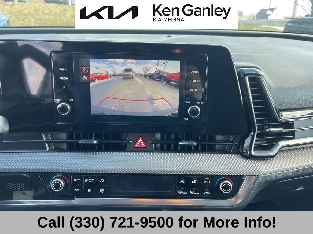 Certified 2025 Kia Sportage LX image 38
