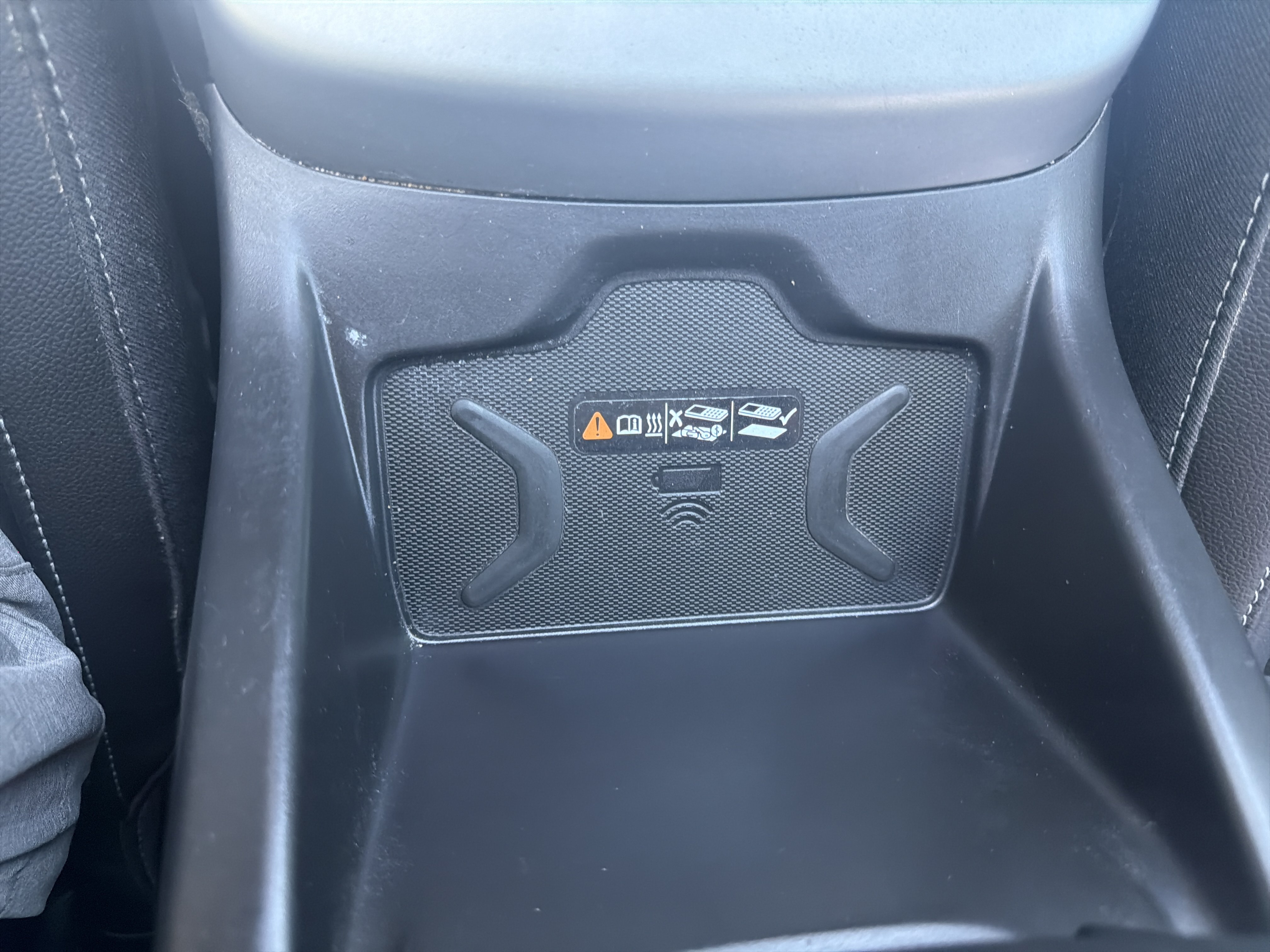 Used 2022 Chevrolet Colorado ZR2 w/ ZR2 Dusk Special Edition AWD/4WD image 30
