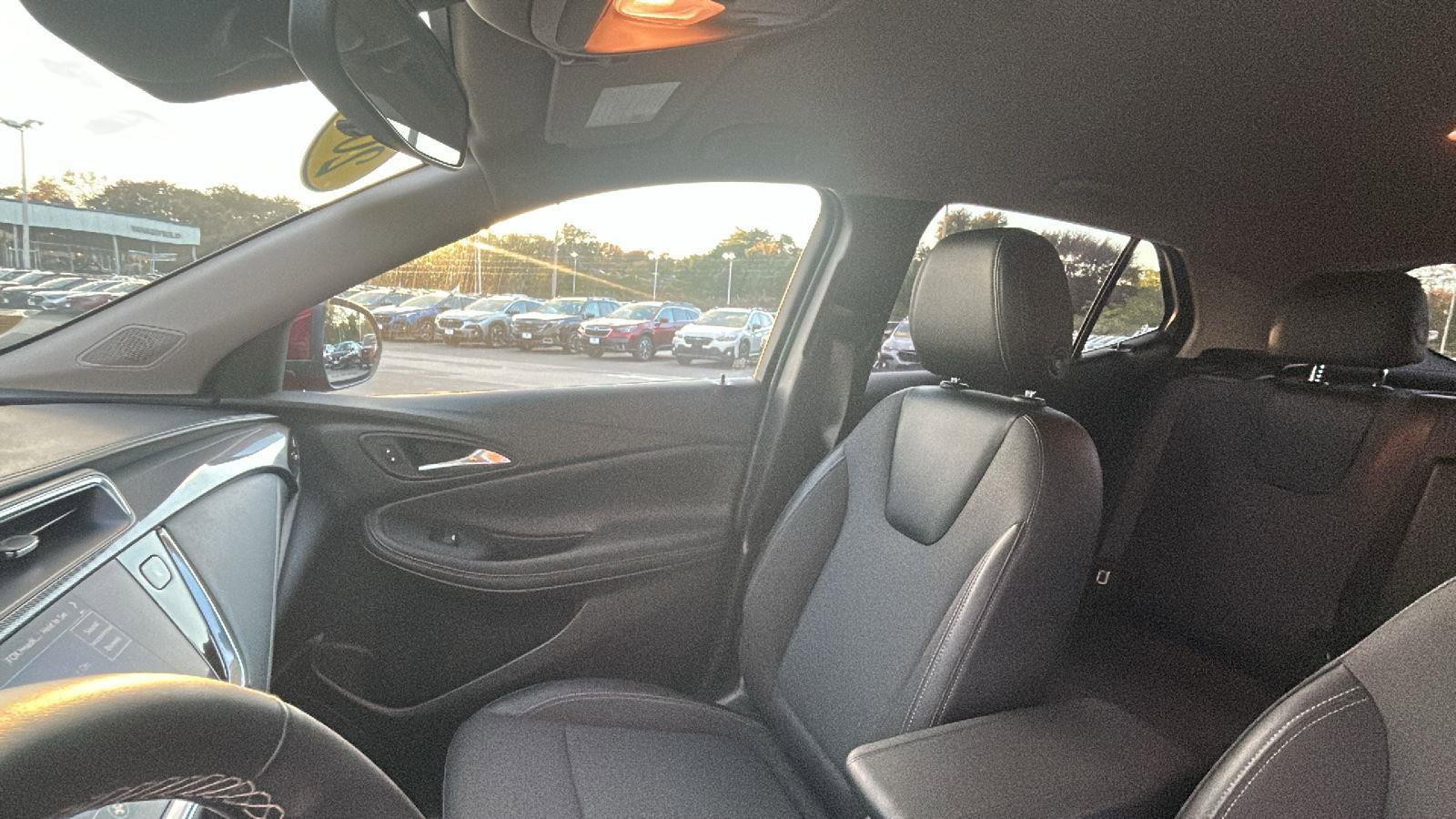 Certified 2023 Buick Encore GX Select w/ Safety Package II image 25