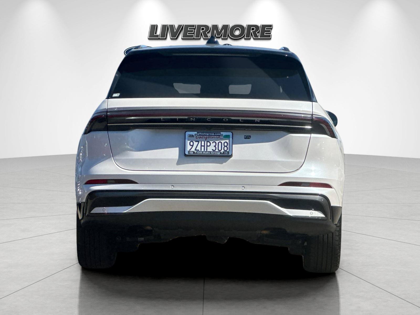 Used 2026 Lincoln Nautilus Reserve w/ Jet Appearance Package AWD/4WD image 4