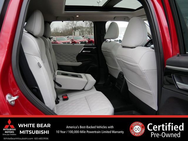 Used 2025 Mitsubishi Outlander SEL AWD/4WD image 9