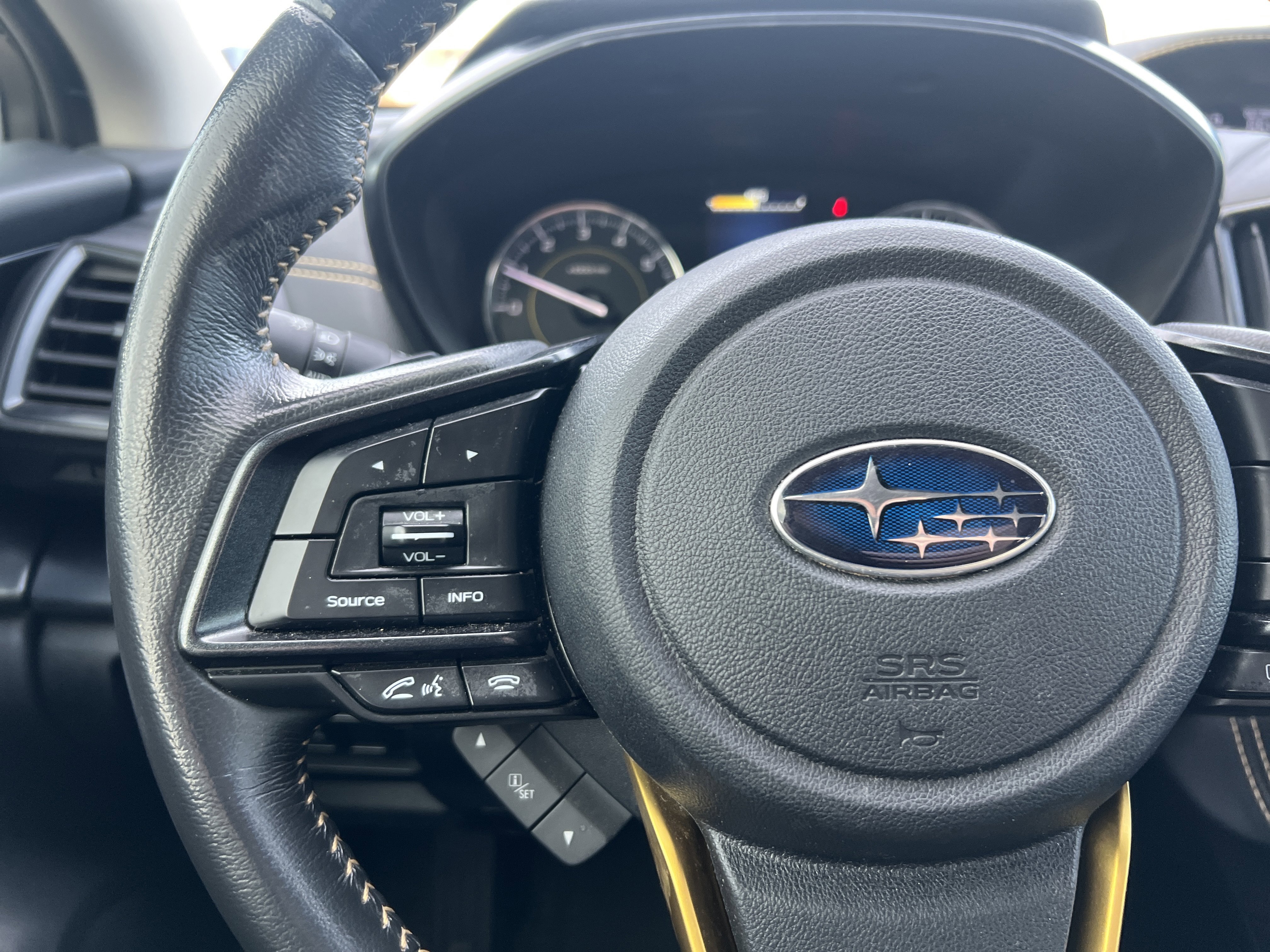 Used 2022 Subaru Crosstrek 2.5i Sport w/ Moonroof Package image 28