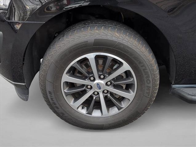 Used 2021 Ford Expedition XLT image 25