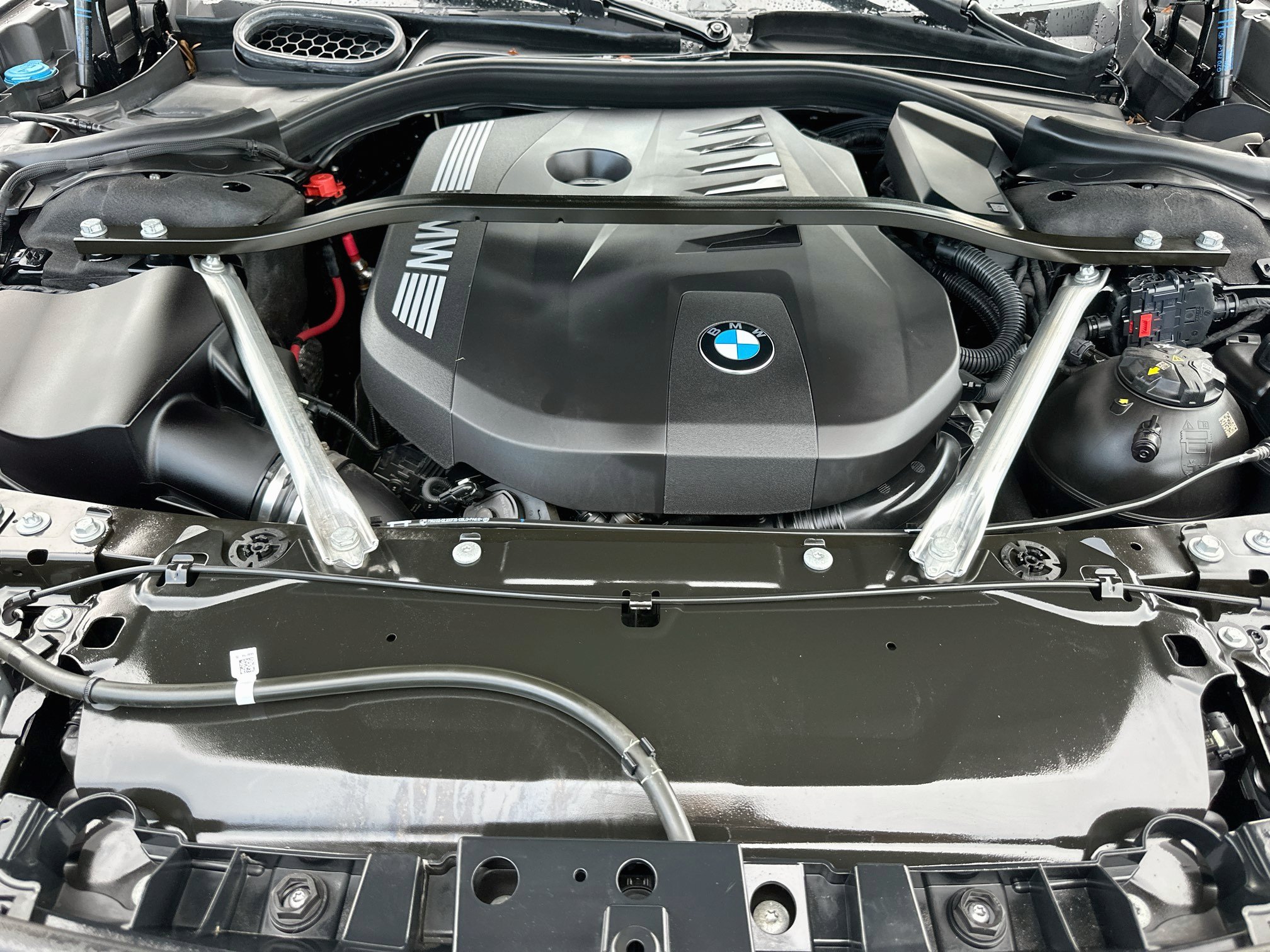 Certified 2024 BMW 740i RWD image 33