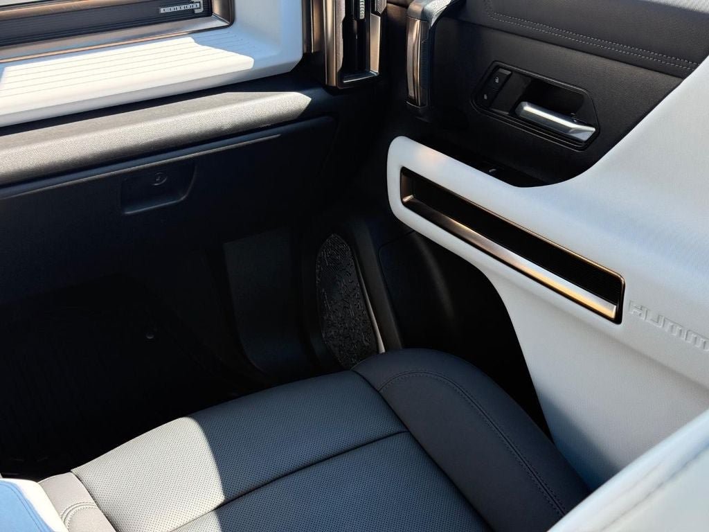 Used 2023 GMC Hummer EV Edition 1 AWD/4WD image 15