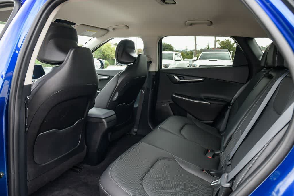 Used 2023 Kia EV6 Wind w/ Wind Technology Package AWD/4WD image 19