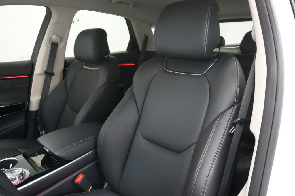 Used 2026 Genesis GV70 2.5T image 26