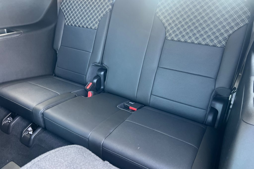 New 2026 GMC Acadia Denali image 12