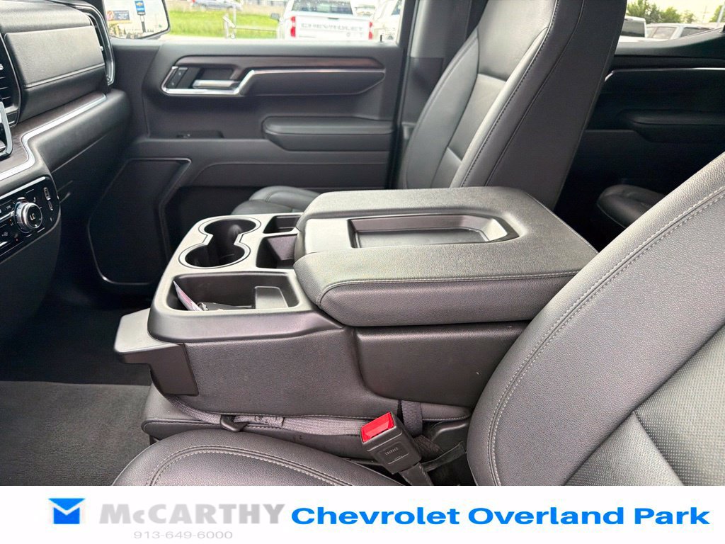 Used 2025 GMC Sierra 1500 SLT AWD/4WD image 24