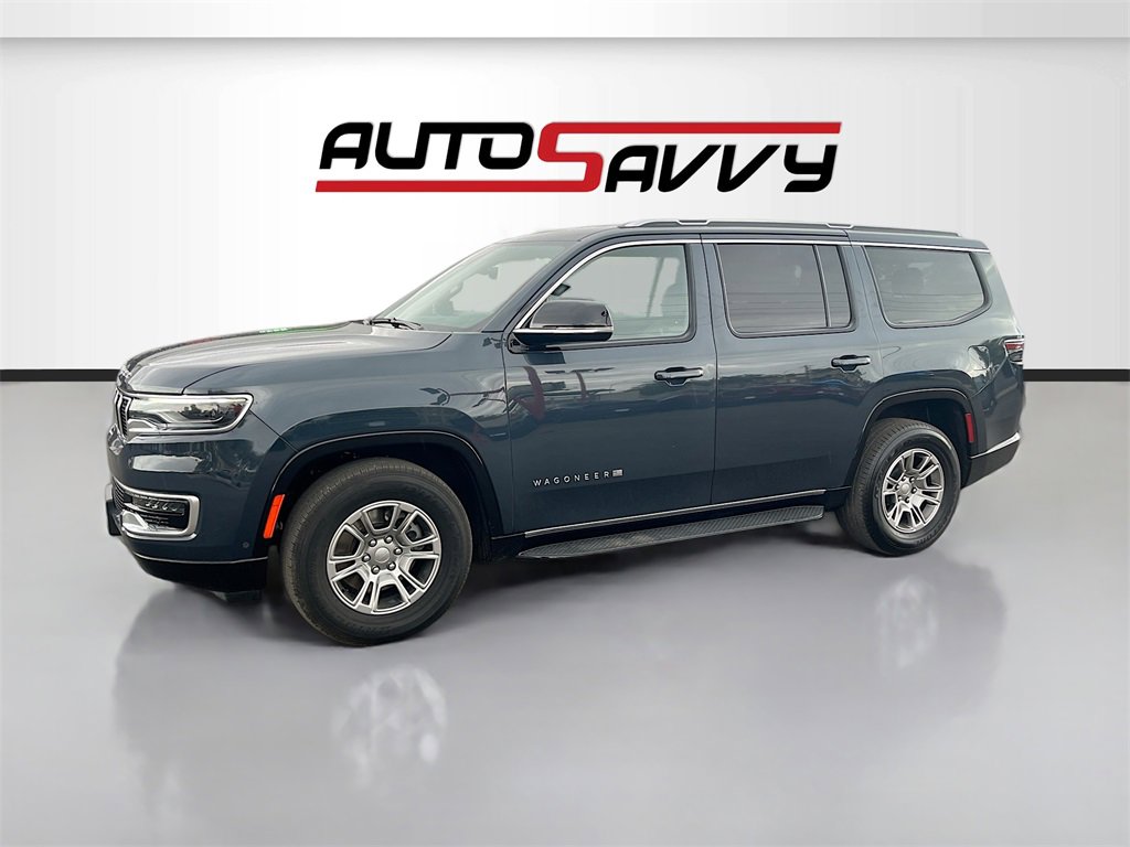 Used 2024 Jeep Wagoneer 4WD image 3