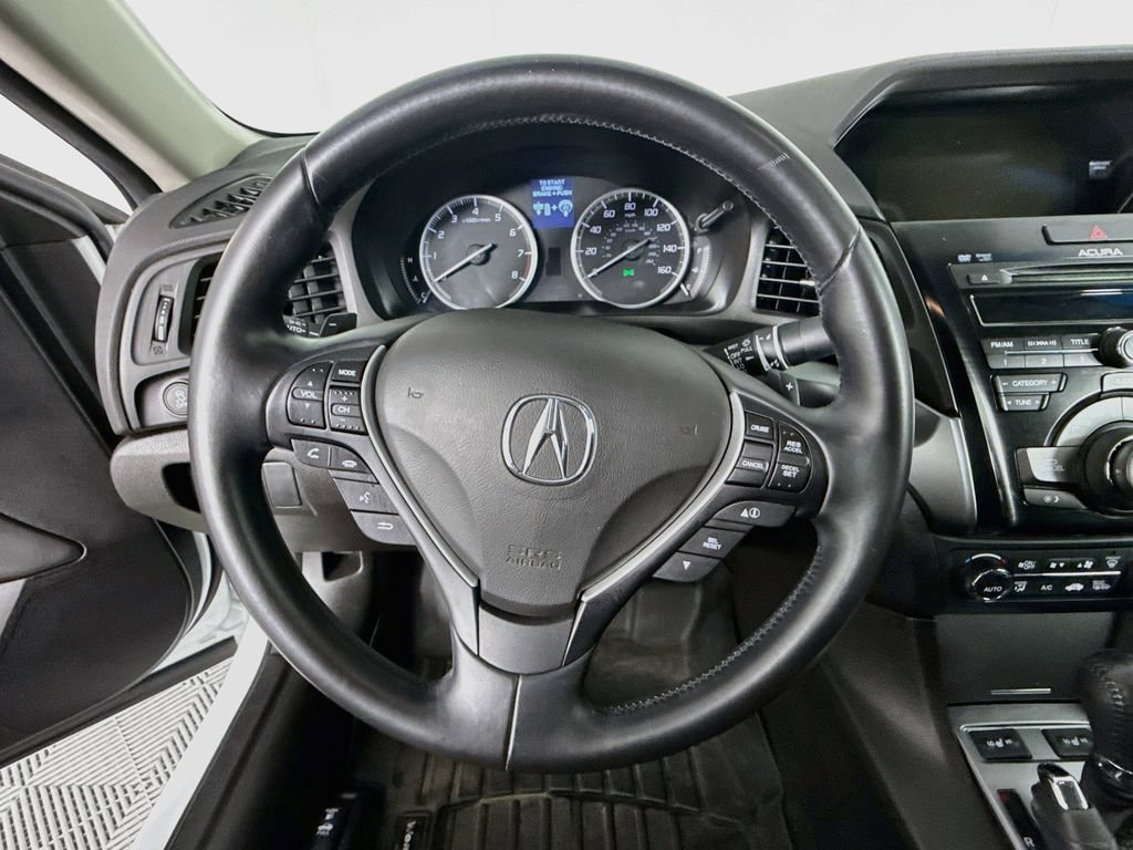 Used 2014 Acura ILX w/ Technology Package FWD image 12