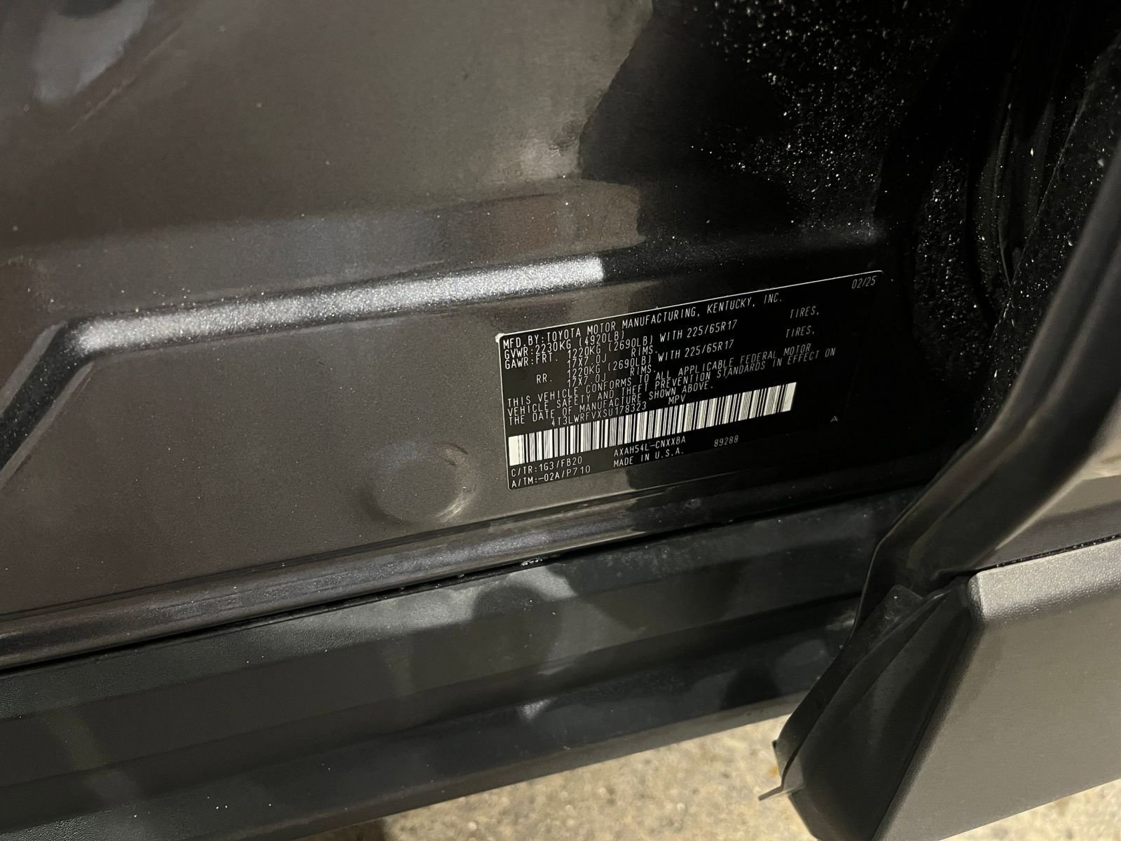 Used 2025 Toyota RAV4 LE image 29