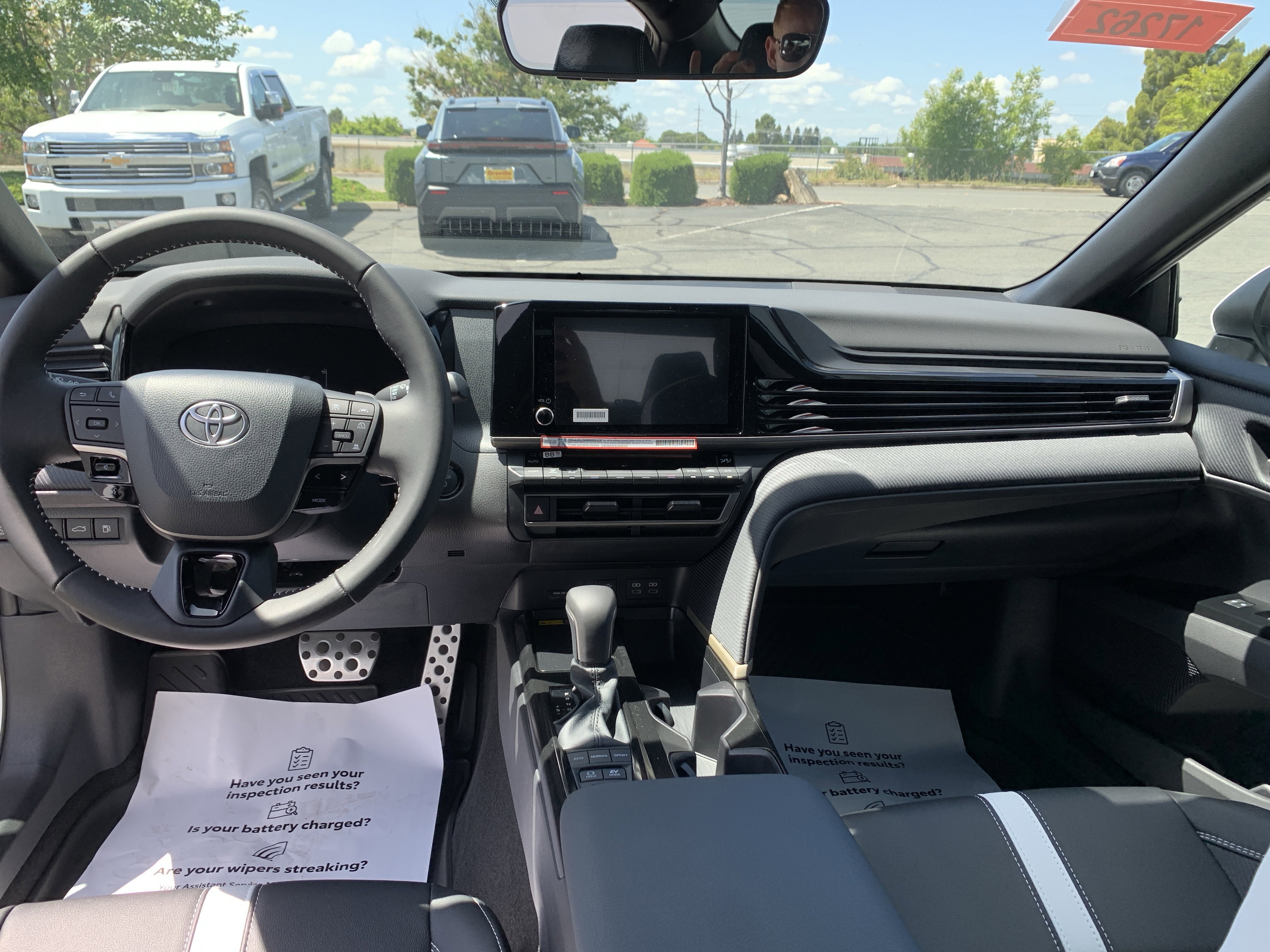 New 2026 Toyota Camry SE w/ Convenience Package FWD image 12