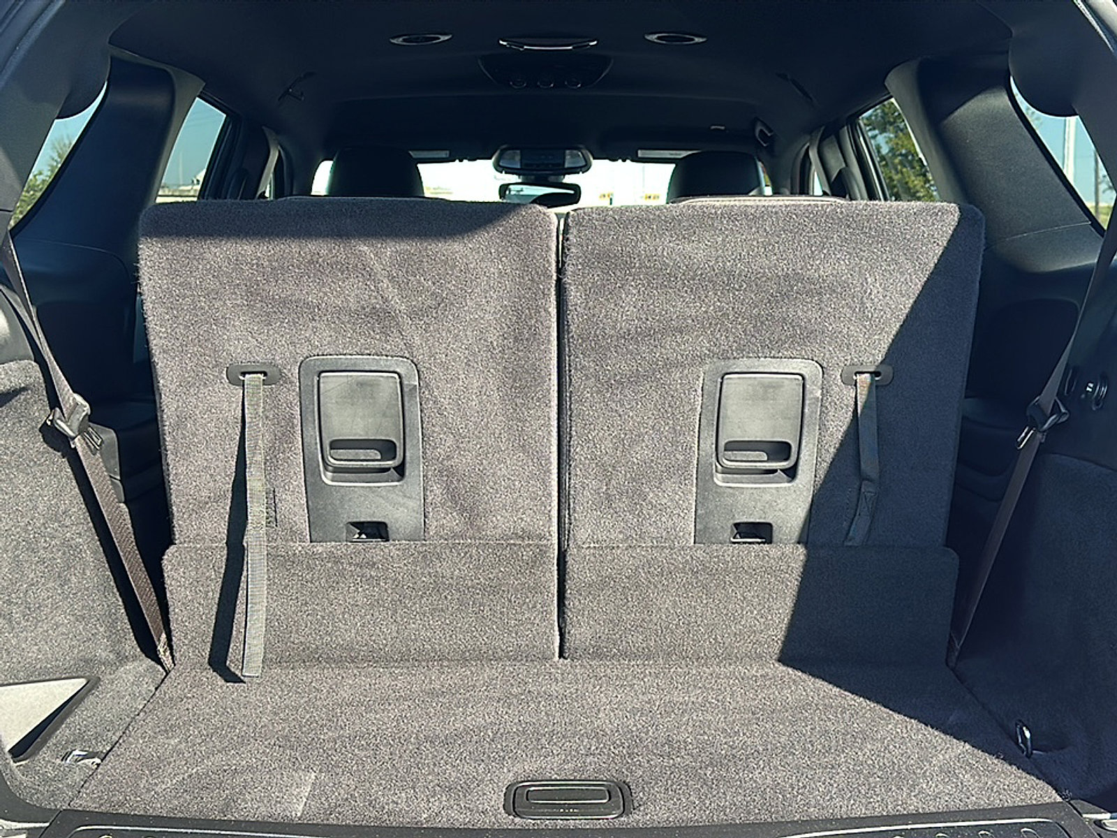 Used 2022 Dodge Durango R/T w/ Trailer Tow Group IV image 22