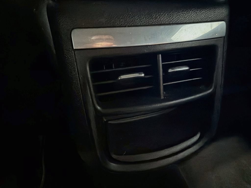Used 2015 Chevrolet Impala LT w/ Convenience Package FWD image 26