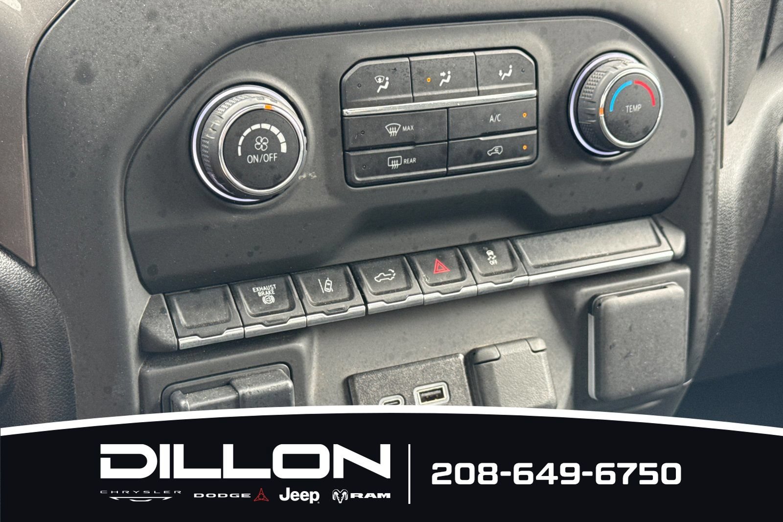 Used 2025 Chevrolet Silverado 3500 W/T AWD/4WD image 19