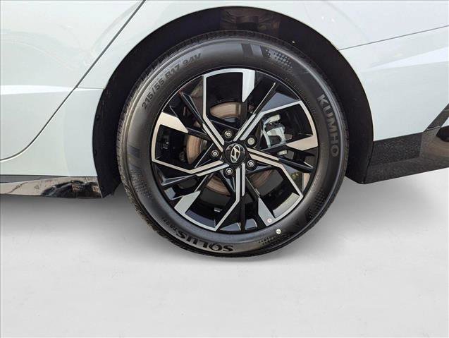 New 2025 Hyundai Sonata SEL image 9