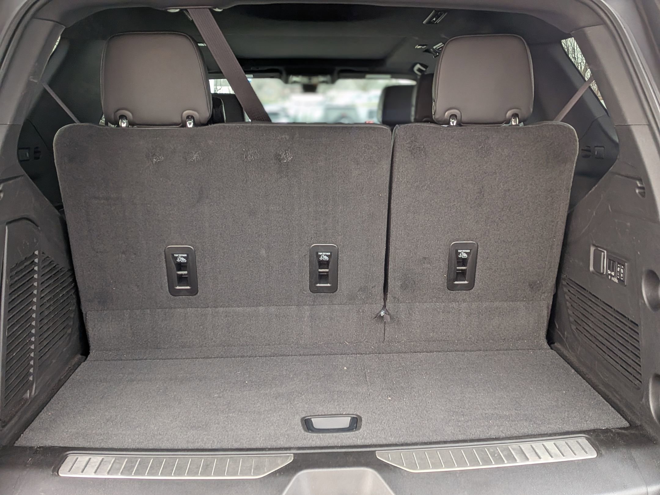 Used 2022 Chevrolet Tahoe High Country image 35