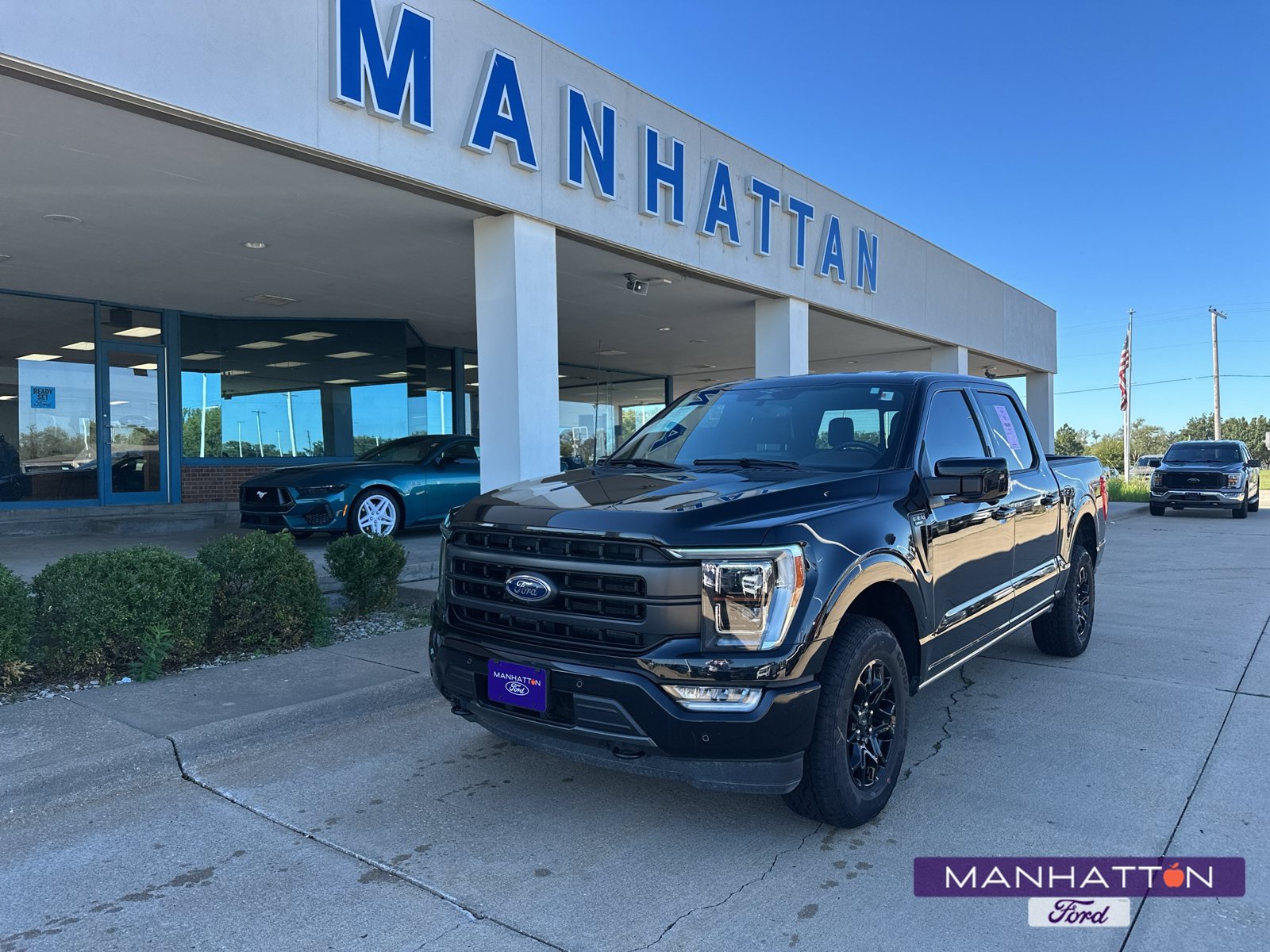 Used 2023 Ford F150 Lariat w/ Equipment Group 502A High AWD/4WD image 1