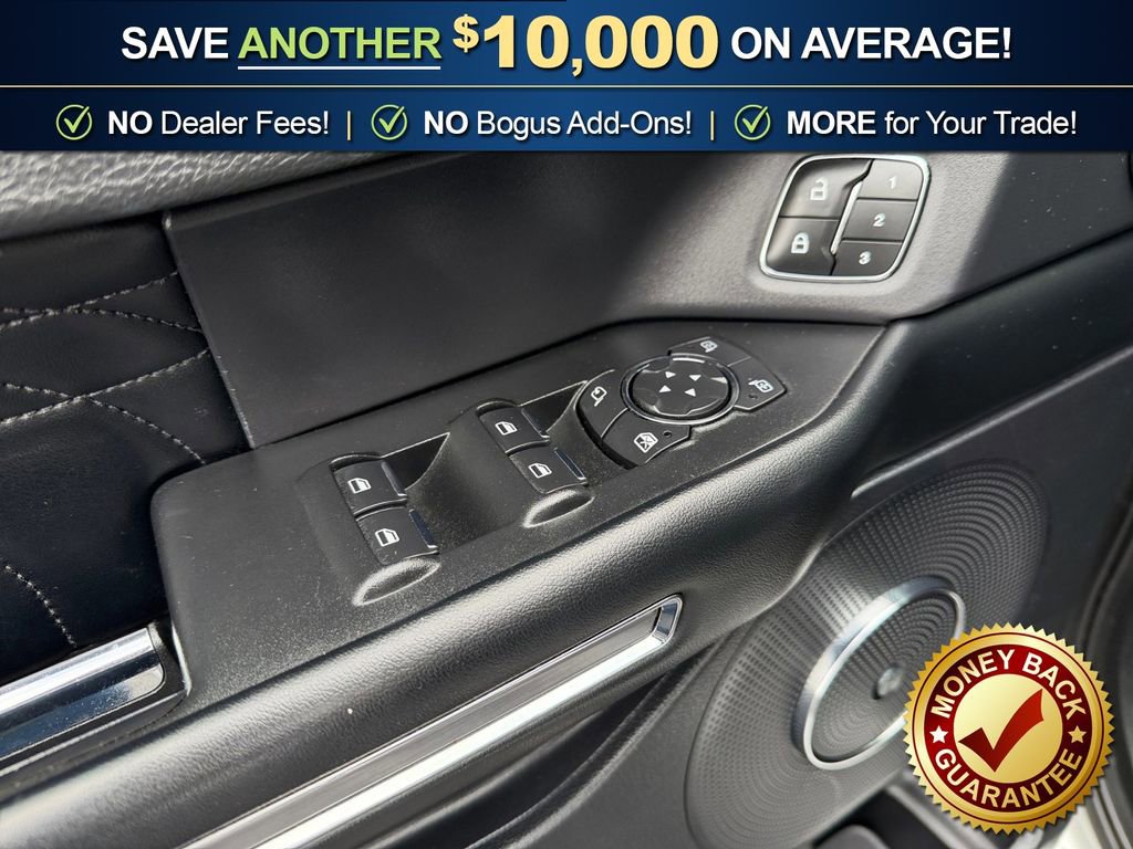 Used 2019 Ford Expedition Platinum image 16