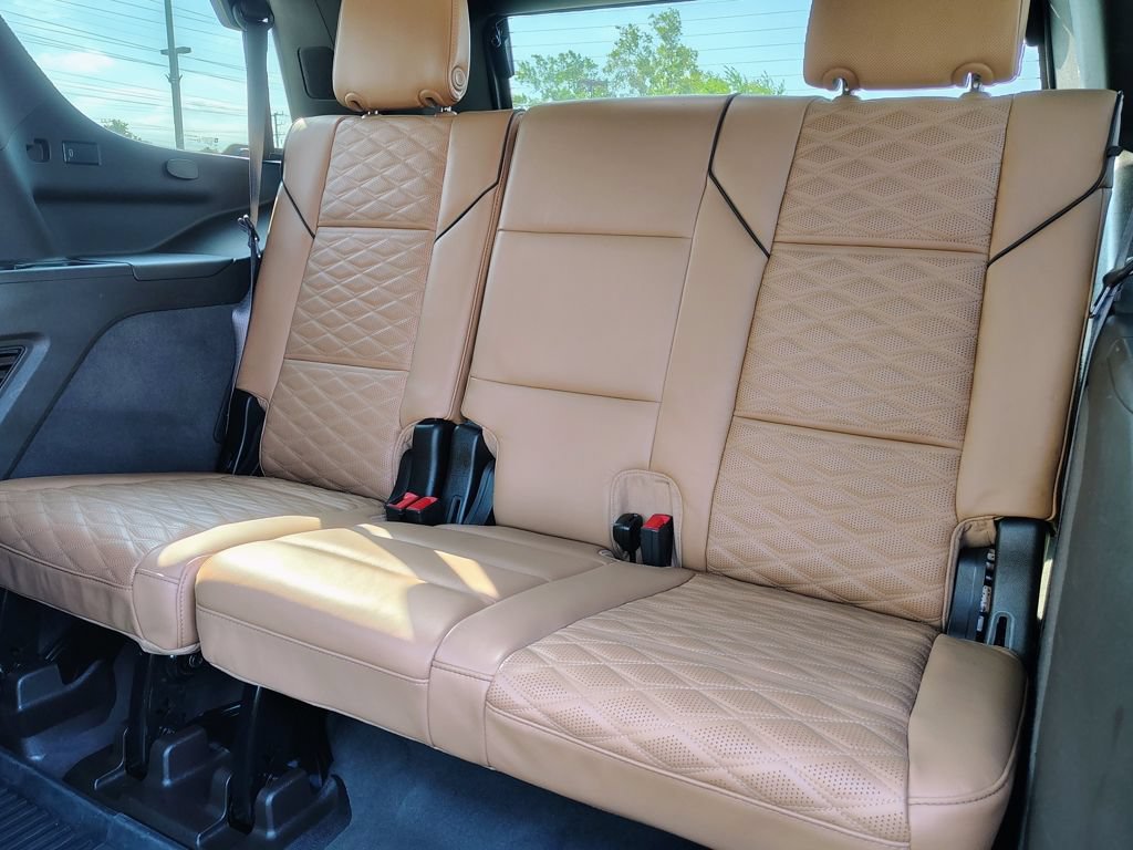Used 2024 Cadillac Escalade Sport w/ LPO, ONYX Package AWD/4WD image 42