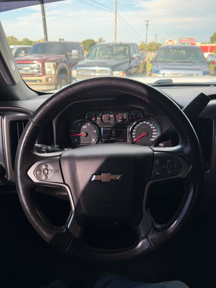 Used 2018 Chevrolet Silverado 2500 LT AWD/4WD image 15