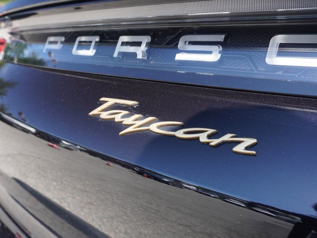 Used 2022 Porsche Taycan RWD image 23