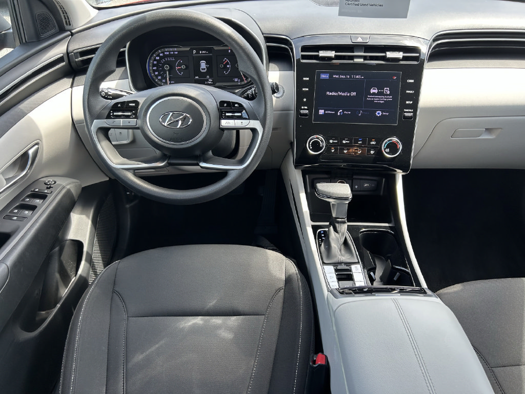 Certified 2023 Hyundai Tucson SEL FWD image 19