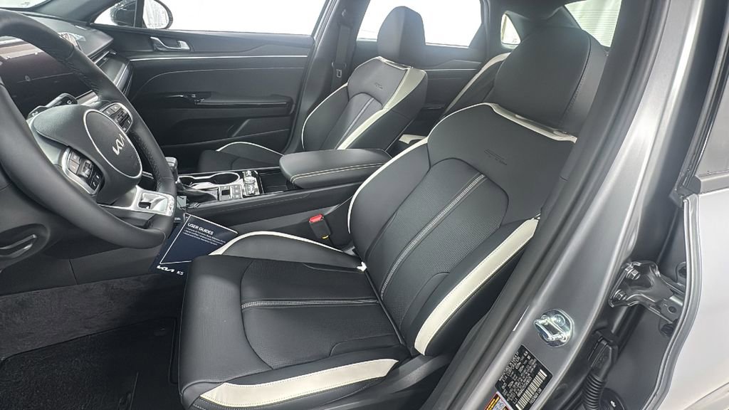 New 2026 Kia K5 GT-Line image 10